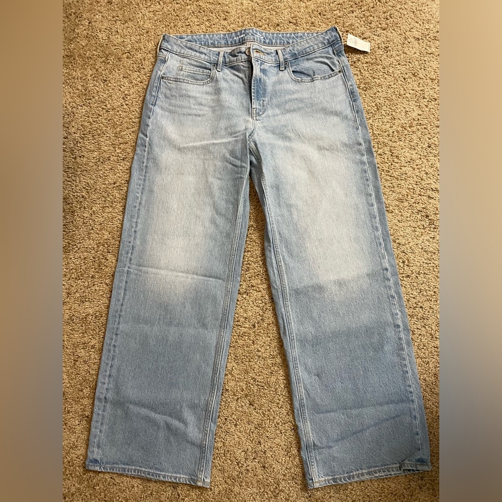 Women’s Old Navy mid rise wide leg jeans, size 12